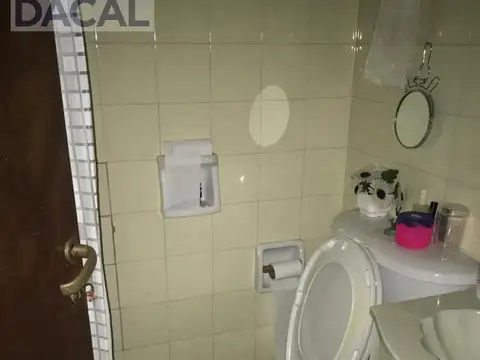 Departamento 5 ambientes con 2 baños