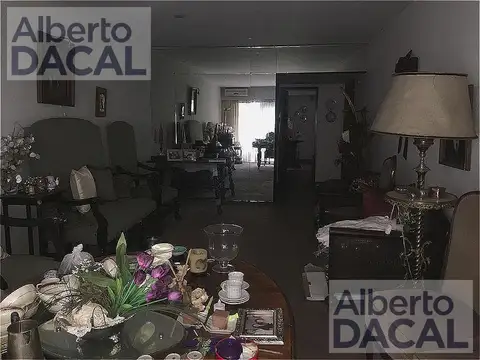 Departamento en Venta de 4 dormitorios