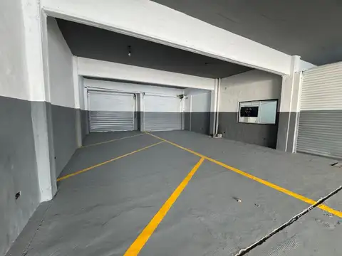 ALQUILER EDIFICIO COMERCIAL COCHERAS MERLO