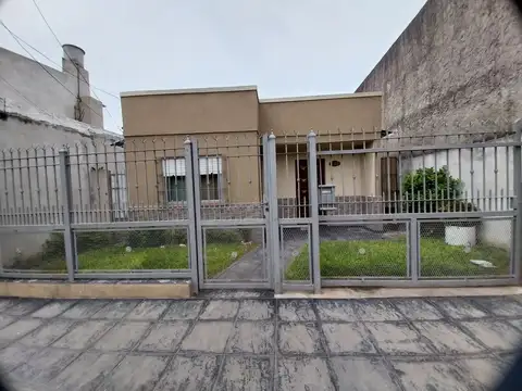 Casa en Venta en Quilmes, USD 59.000