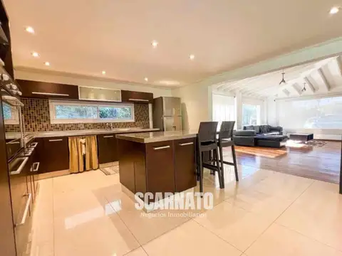 Venta de Casa en Echeverria Del Lago