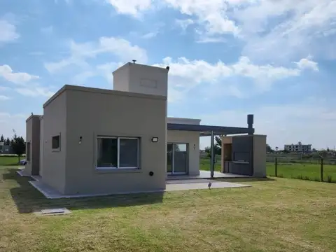 Casa en Venta en Belleville, USD 157.999