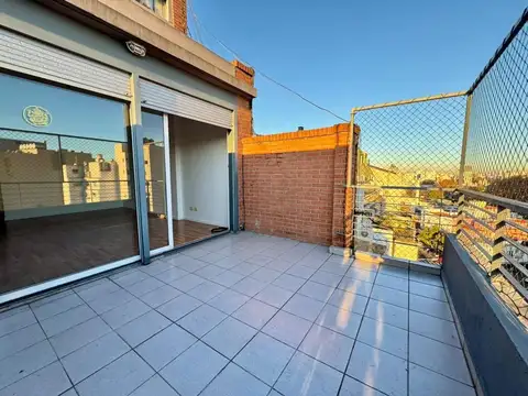 Triunvirato 4100, Piso 9