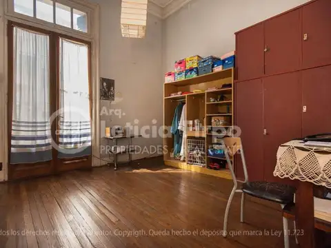 Departamento antiguo a reciclar.