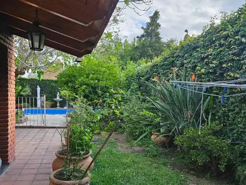 CASA 2 DORMITORIOS CON PILETA LOS PLATANOS