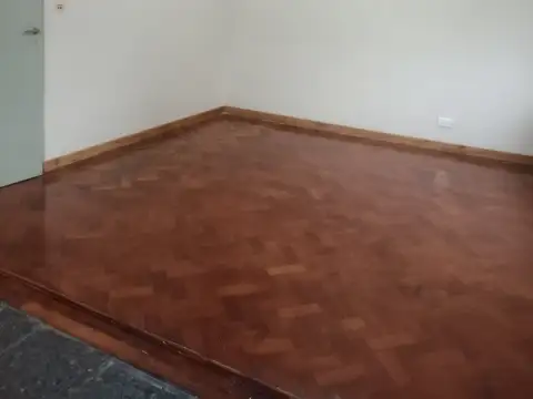 Depto Tipo Casa en Alquiler de 2 dormitorios