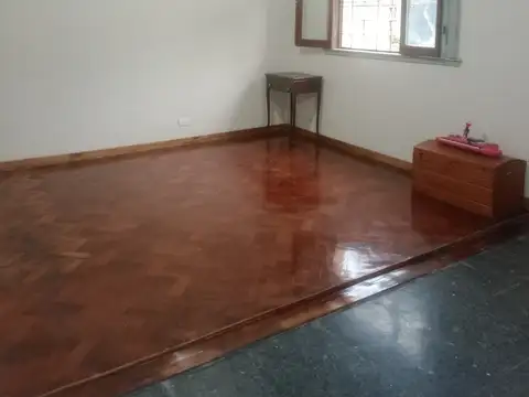Depto Tipo Casa en Alquiler de 3 ambientes