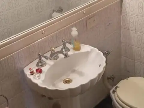 4 amb al Frente con Balcon Avellaneda Centro