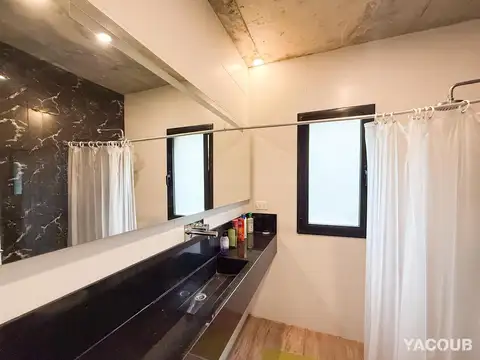 Casa en Alquiler de 3 dormitorios