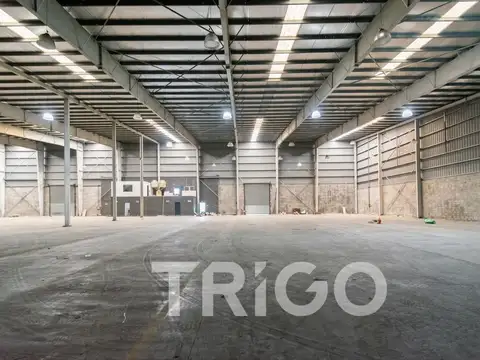 Nave Industrial en ALQUILER en La Reja Autopista Acceso Oeste