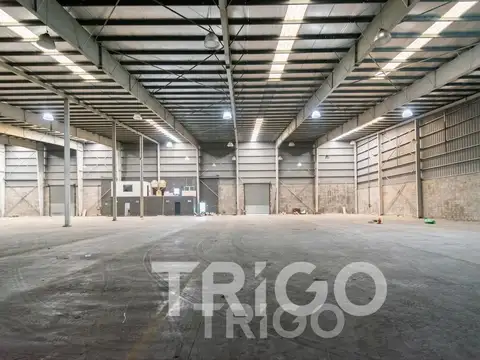 Nave Industrial en ALQUILER en La Reja Autopista Acceso Oeste