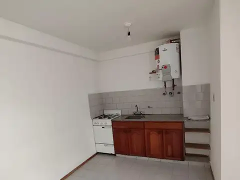 Departamento en Alquiler en Alberdi, $ 400.000