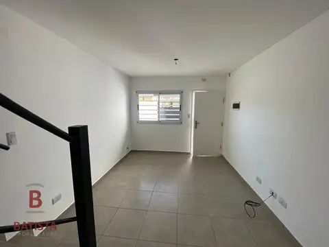 Departamento en Alquiler en San Carlos, $ 700.000