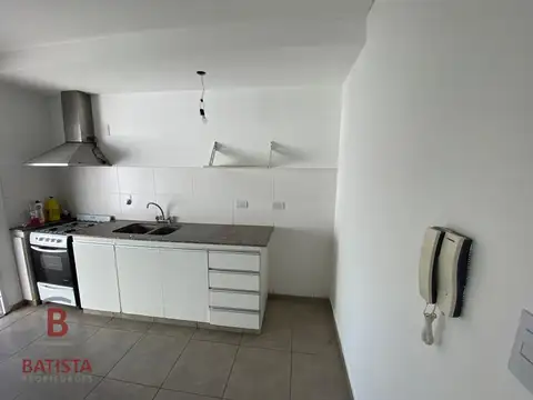 Departamento en Alquiler con 1 cocheras
