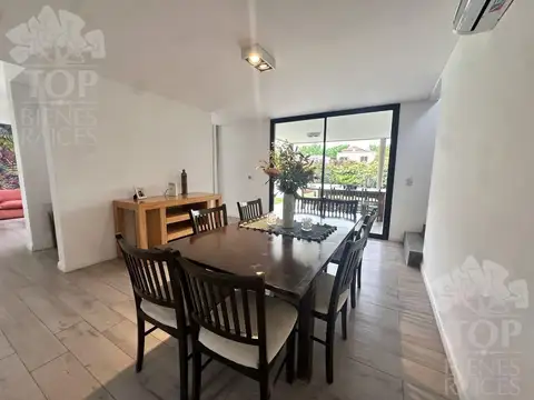 Casa en Venta al Oeste