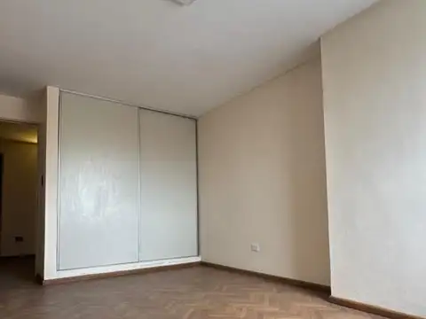 Cordoba al 700, sexto piso
