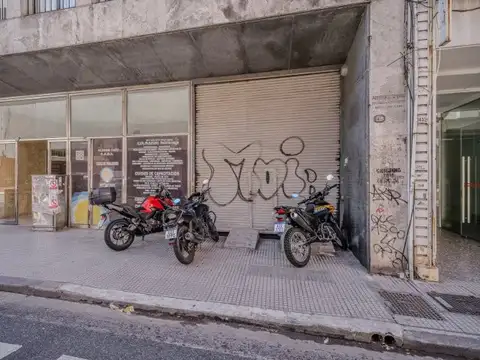 Adolfo Alsina 1400, Piso 0
