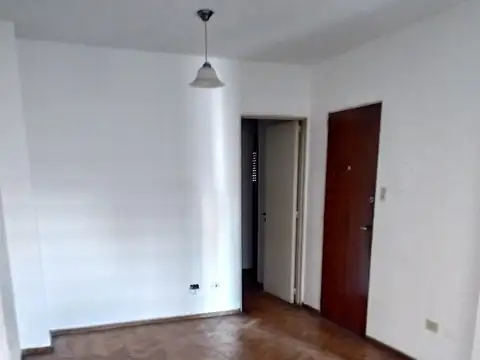 Maipú 1200, Piso 2
