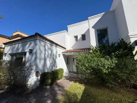 Casa en Venta de 3 dormitorios