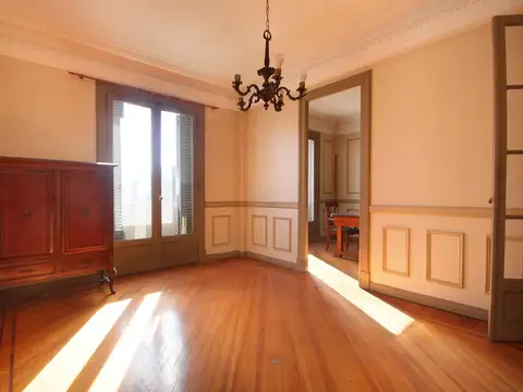 Departamento 4 ambientes con 2 baños