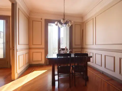 Venta Dto 4amb con Dependencia Estilo Frances