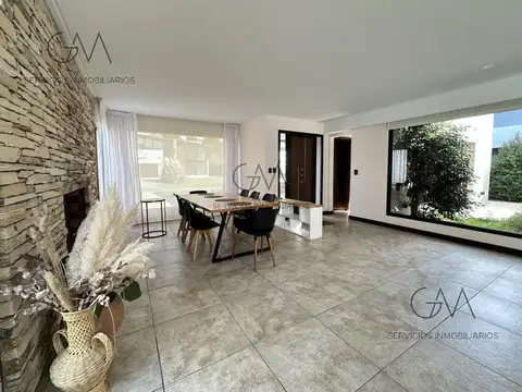 Casa en Venta en Rumenco, USD 420.000