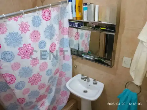 Casa 2 ambientes con 1 baño