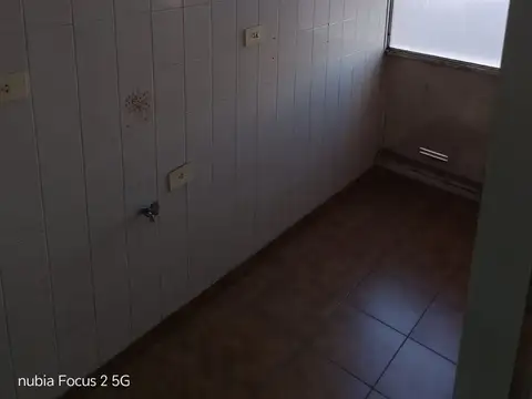 Departamento en Alquiler 42 años
