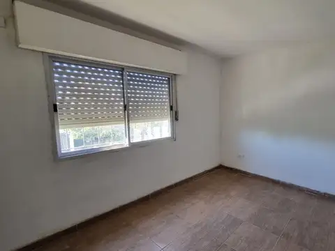 Departamento en Alquiler en Merlo, $ 400.000