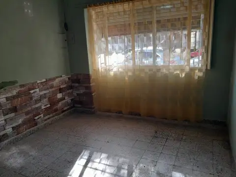 Oficina 3 ambientes con 1 baño
