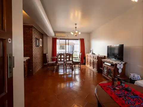 Casa 5 amb  venta Villa del Parque patio/ cocheras
