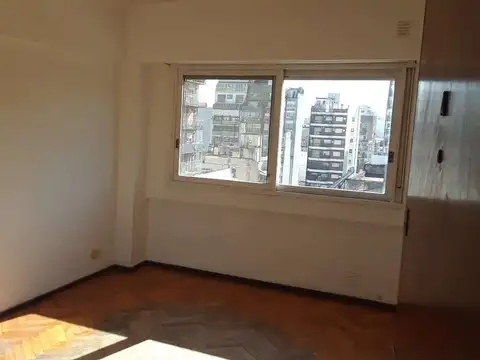 Panama 900, Piso 12