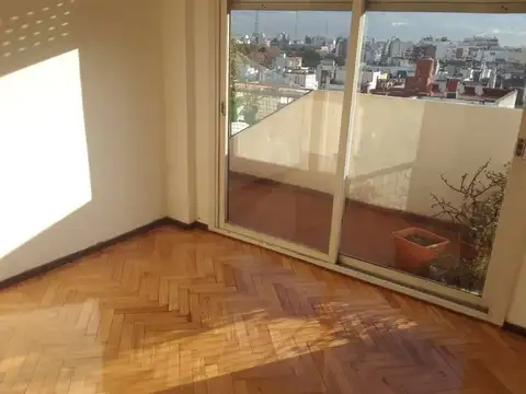 Departamento en Alquiler en Almagro, $ 850.000