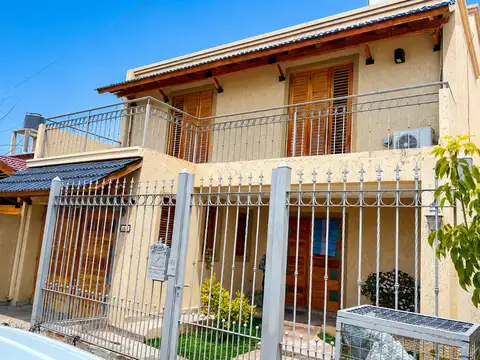 Vanta casa familiar amplia 4 dormitorios