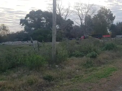 Dos Terrenos en El Zorzal