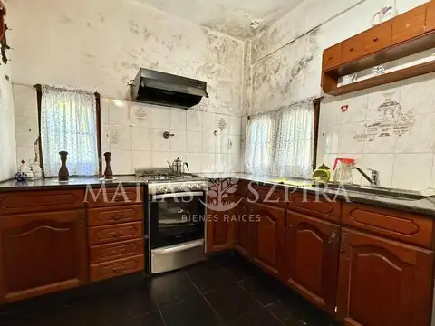 Casa en VENTA 4 ambientes, San Antonio de Padua | Pueyrredon 1541