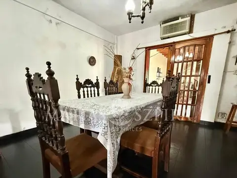 Casa 4 ambientes con 1 baño