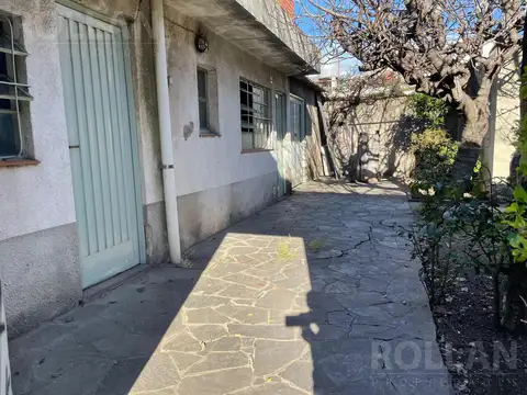 Galpon en Venta 19  mts Fondo