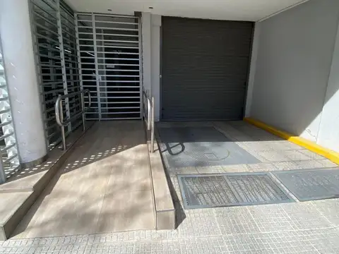 Oficina en Alquiler en Parque Patricios, USD 3.875