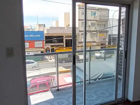 Departamento en Alquiler en Flores, $ 700.000