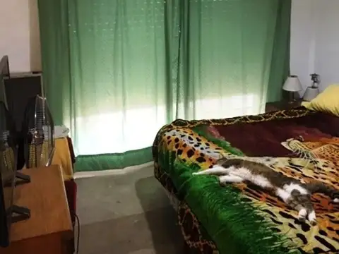 Depto Tipo Casa 4 ambientes con 1 baño