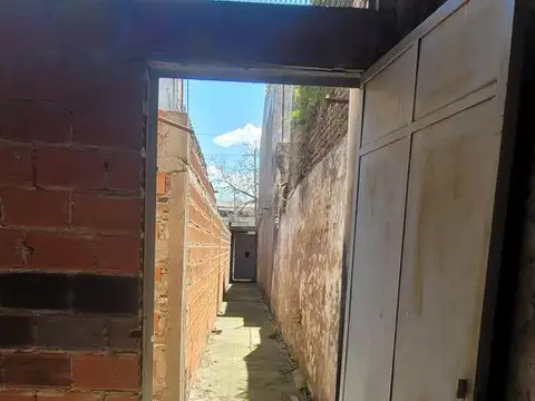 GALPON/ DEPOSITO LANUS ESTE