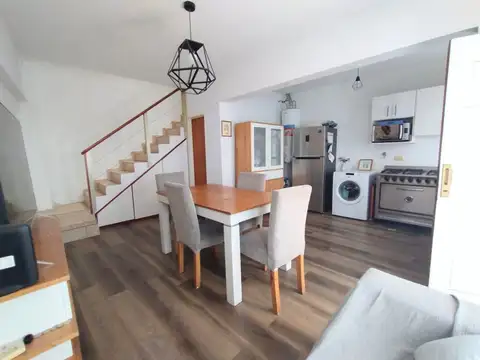 VENTA PH 3 AMB PATIO/ COCHERA PARQUE PATRICIOS 