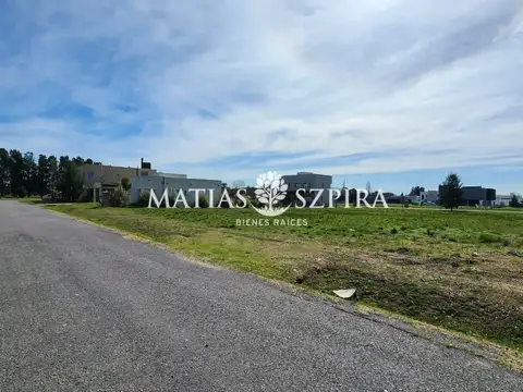 Terreno en Venta en Francisco Alvarez, USD 81.000