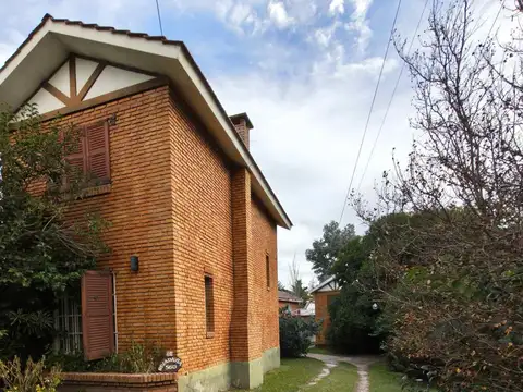 Hotel en Venta en Mina Clavero, USD 240.000