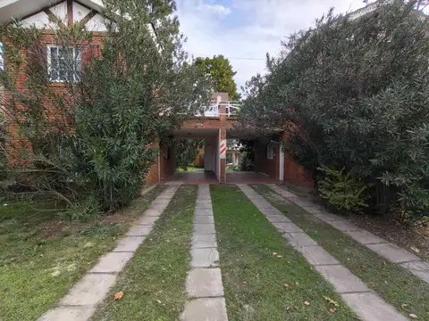 Hotel en Venta 26 años