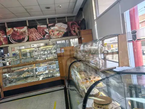 Blva. Buenos Aires 1500, Piso 0
