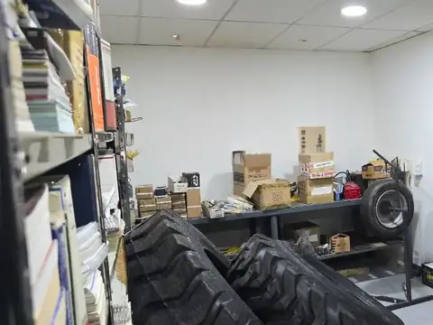 Galpon en Venta en Neuquen, USD 680.000