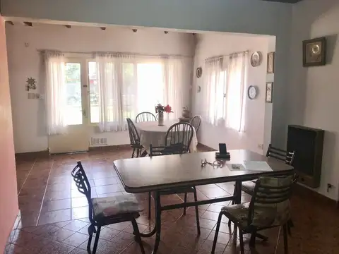 CASA A LA VENTA