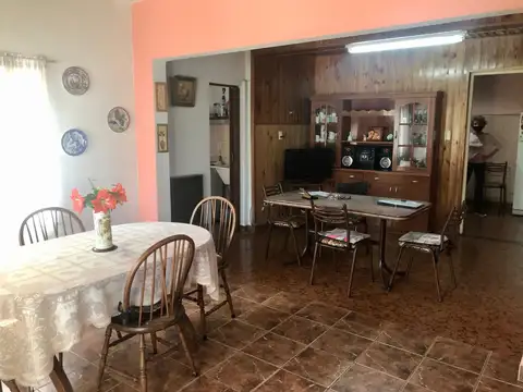 Casa en Venta en Burzaco, USD 125.000